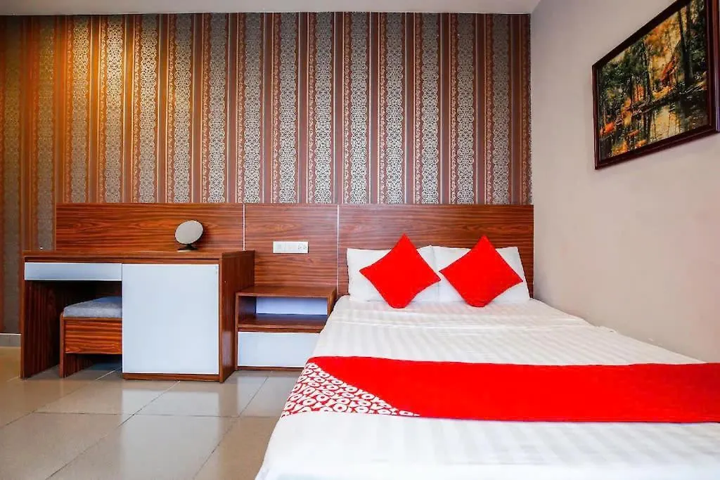 **  Blue Luxury Hotel Da Nang Vietnam