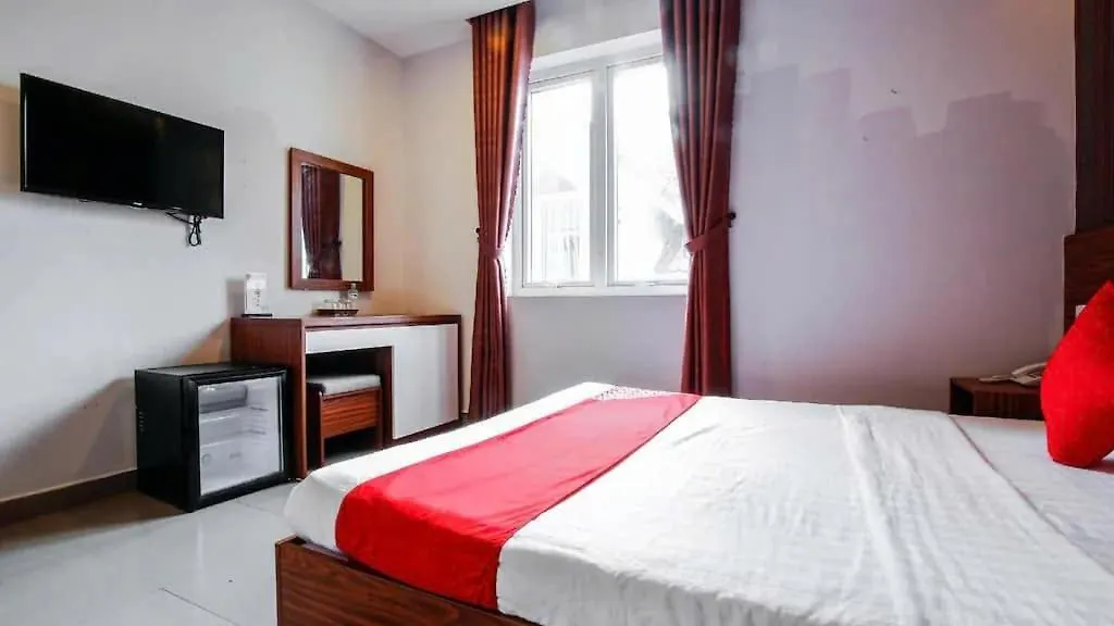Blue Luxury Hotel Da Nang